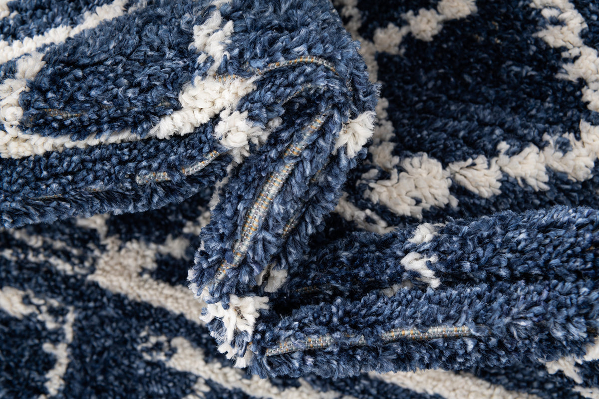 Rechteck Teppich Frauenfeld Diamond in Blau von Hadorn™ - Lifestyle Image