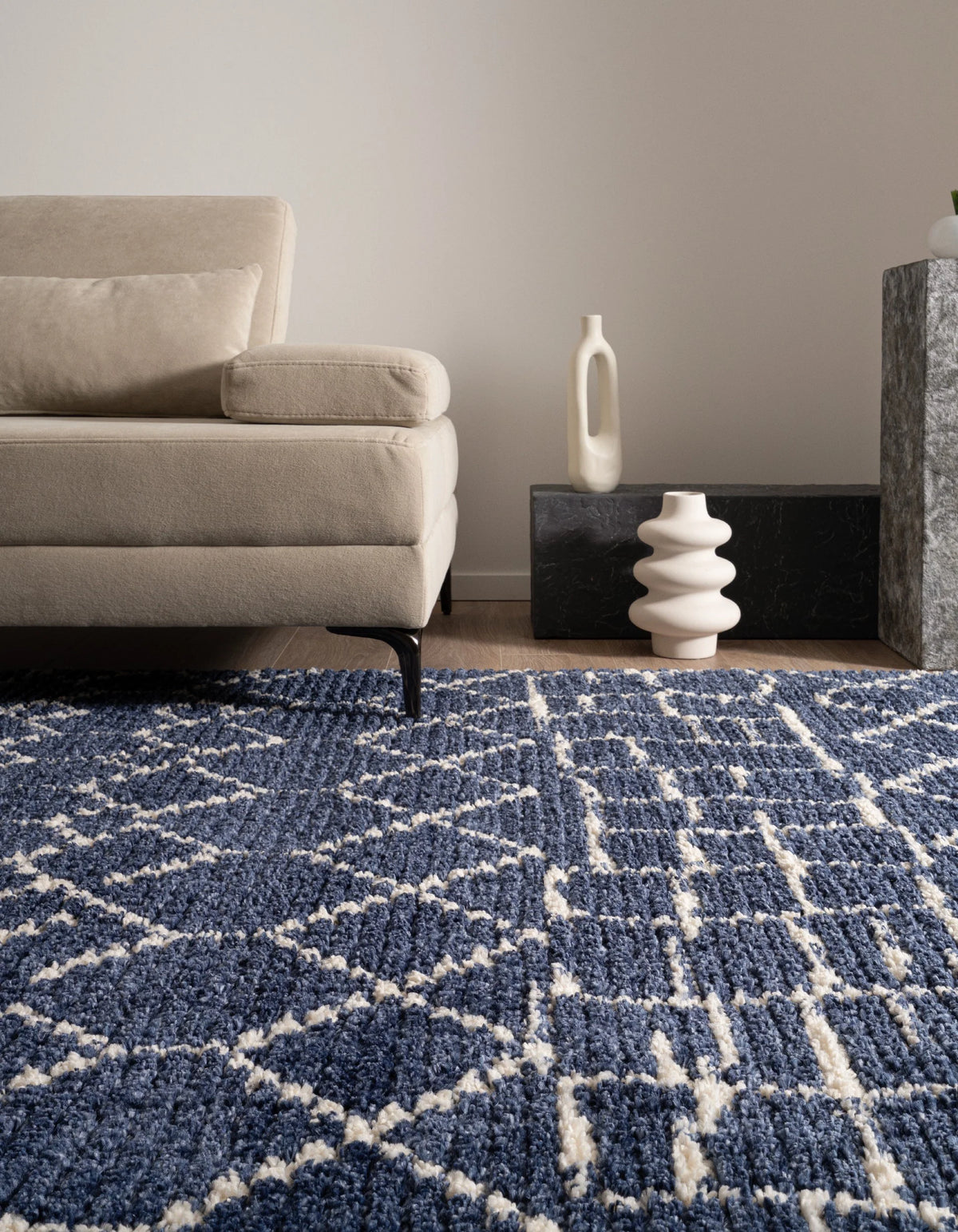 Rechteck Teppich Frauenfeld Diamond in Blau von Hadorn™ - Lifestyle Image