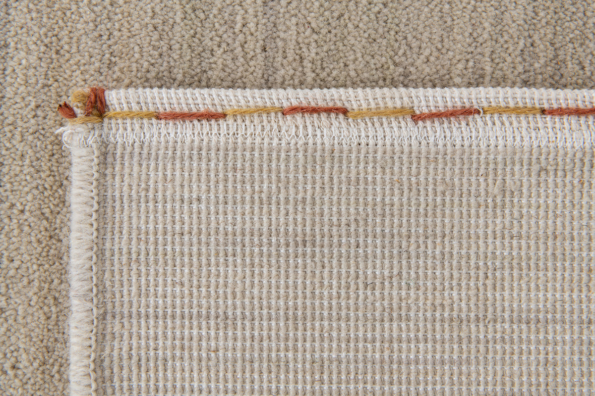 Quadratisch Teppich Emmen in Beige von Hadorn™ - Lifestyle Image