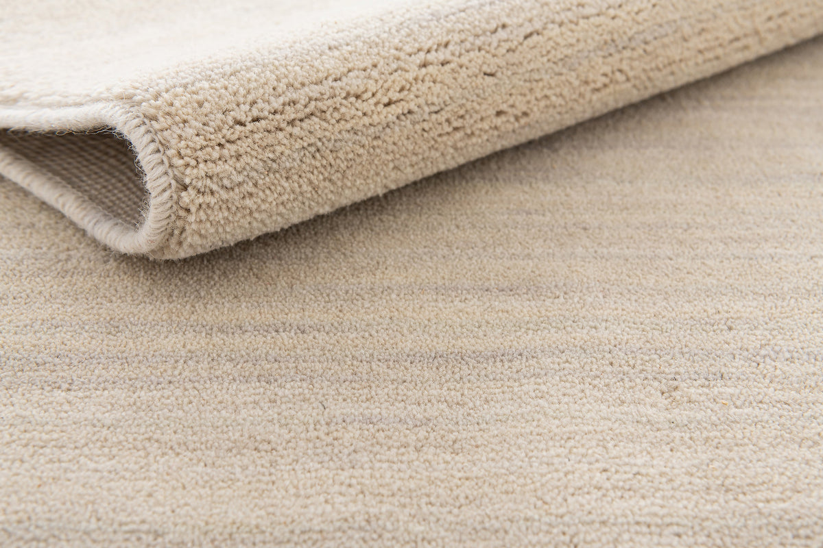 Rechteck Teppich Emmen in Beige von Hadorn™ - Lifestyle Image