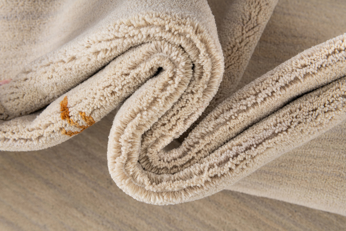 Quadratisch Teppich Emmen in Beige von Hadorn™ - Lifestyle Image
