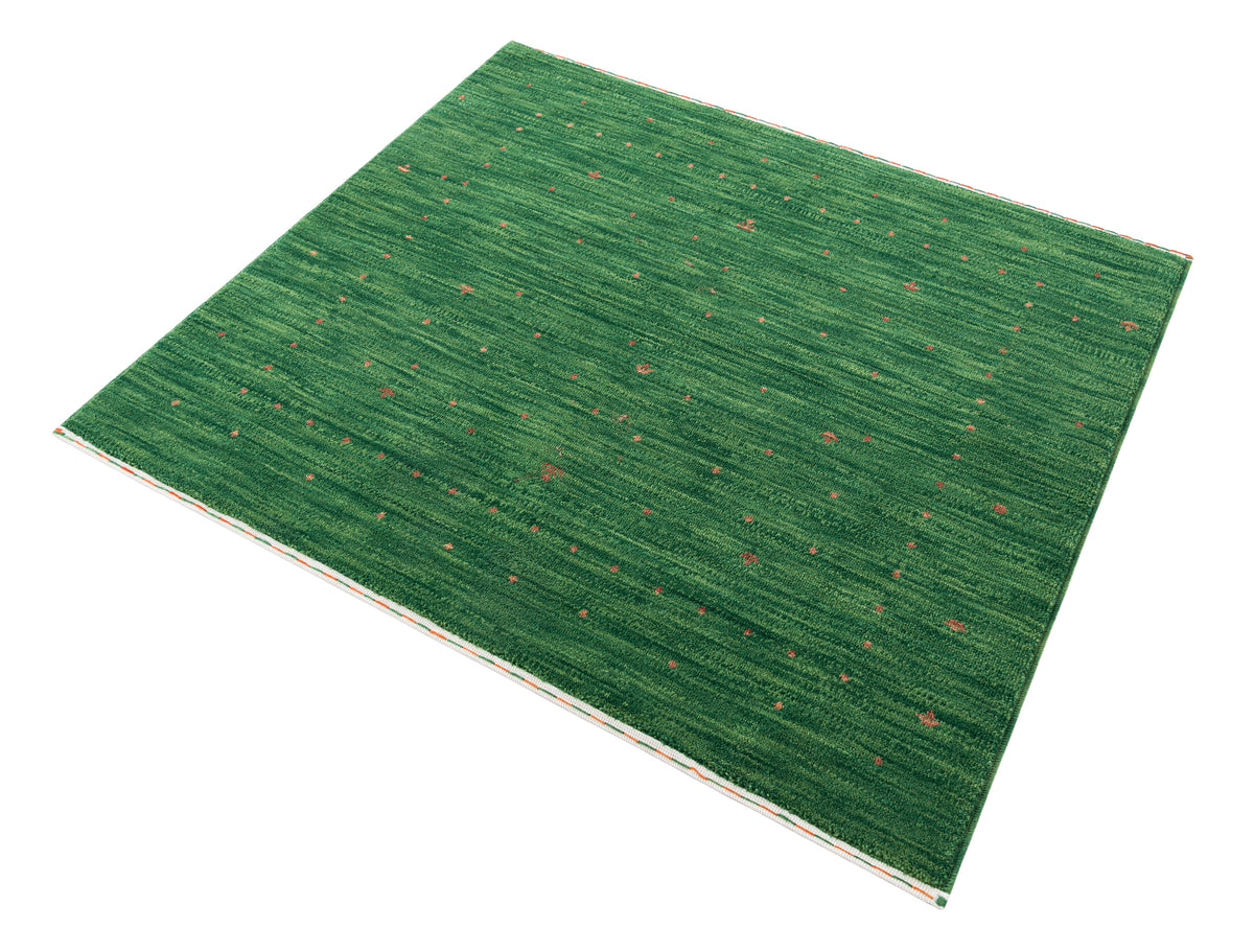 Quadratisch Teppich Emmen in Grün von Hadorn™ - Lifestyle Image
