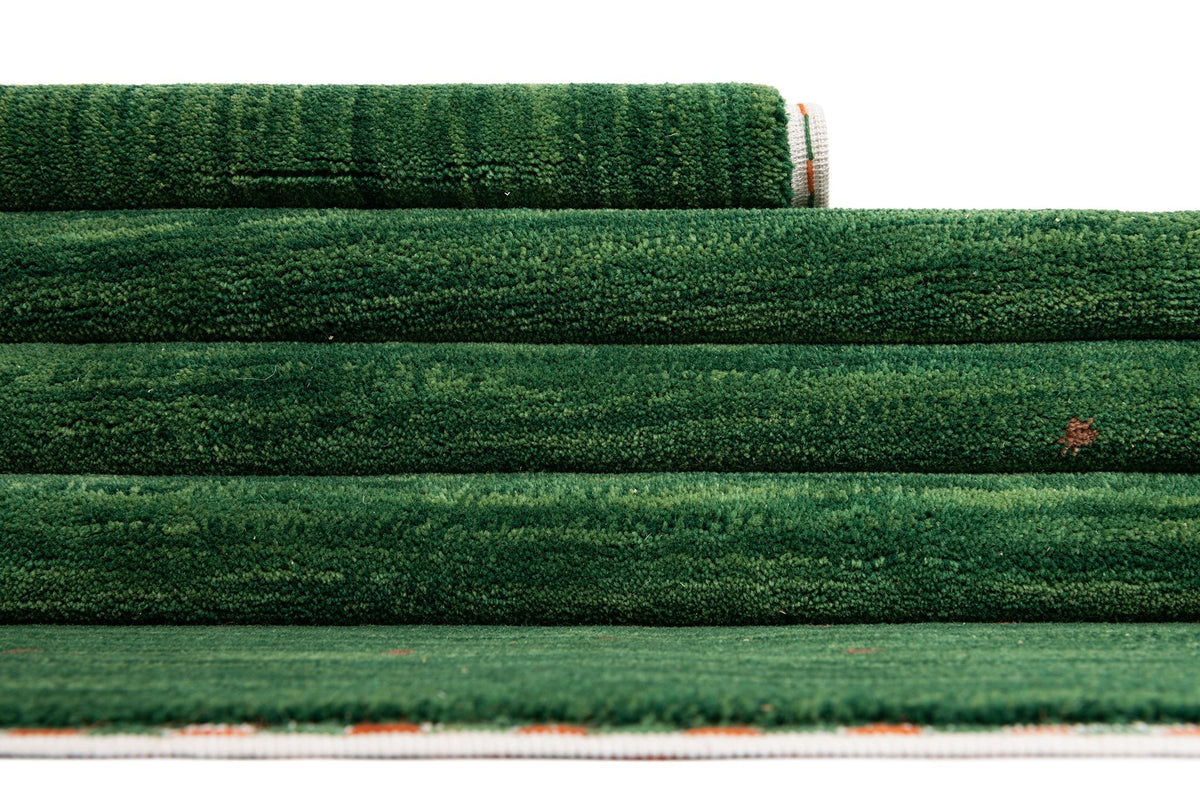 Quadratisch Teppich Emmen in Grün von Hadorn™ - Lifestyle Image