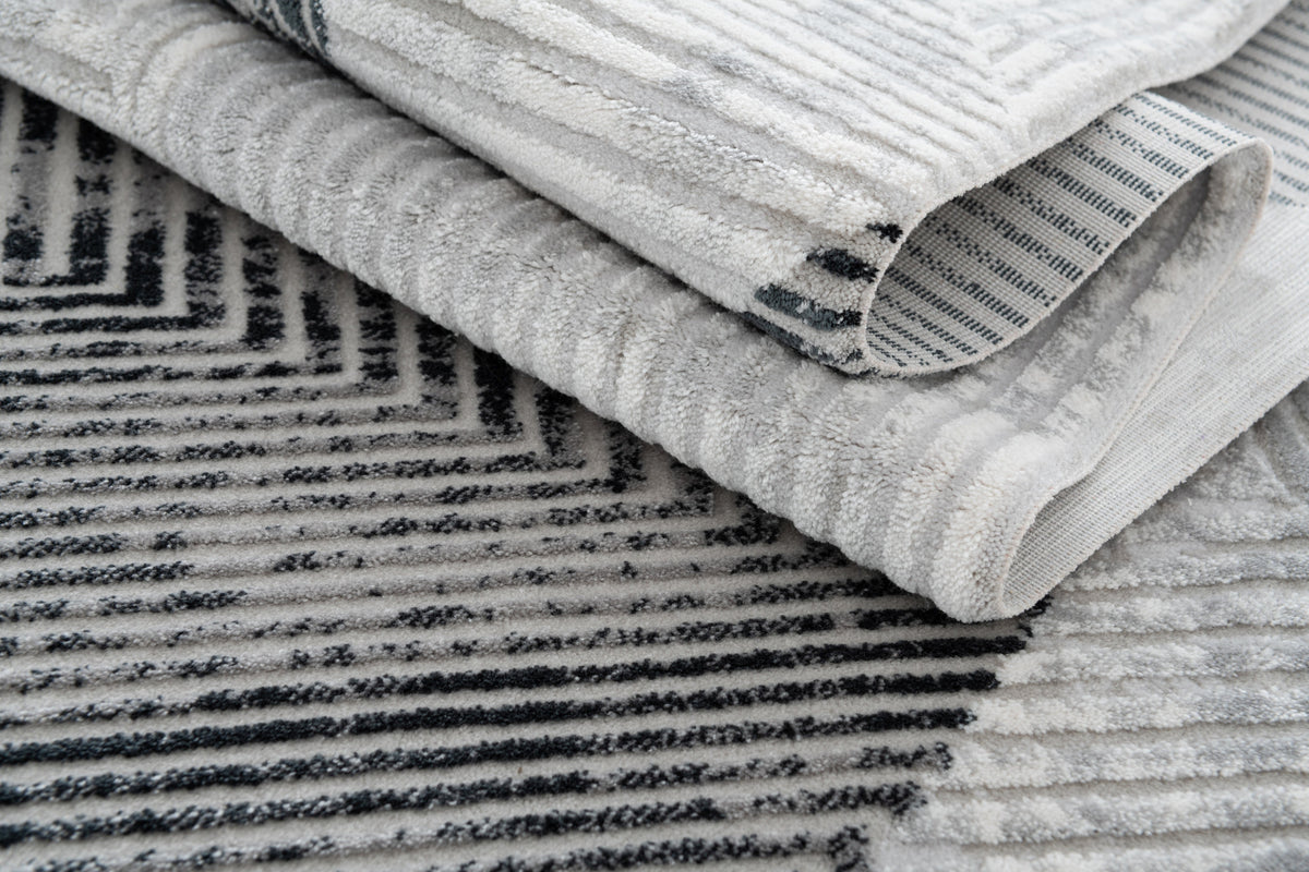 Läufer Teppich Davos Grecian in Grau von Hadorn™ - Lifestyle Image