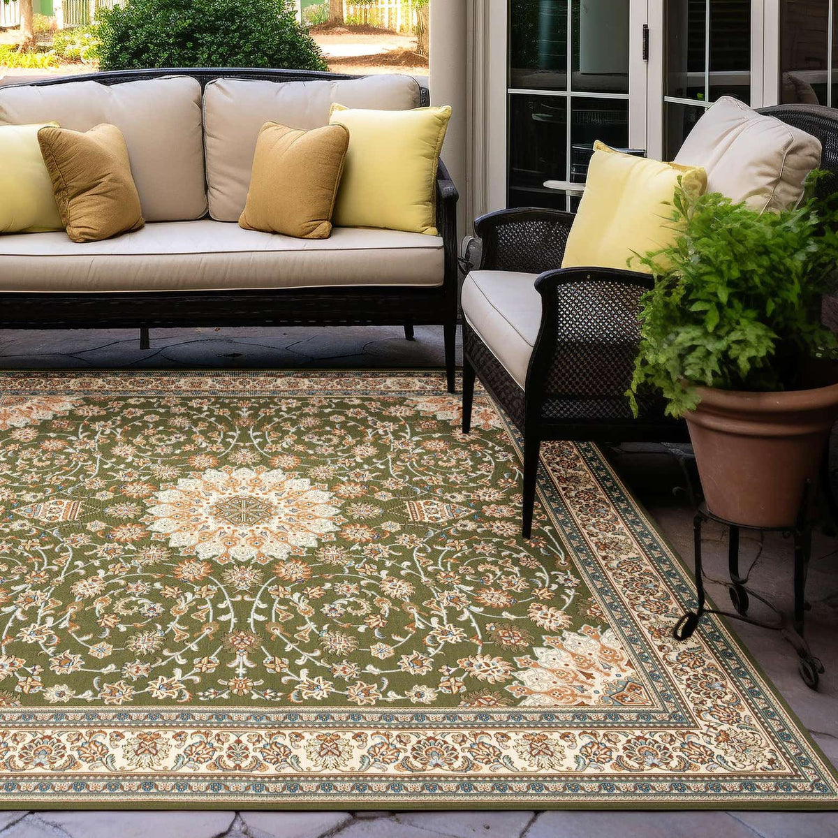 Outdoor Traditional