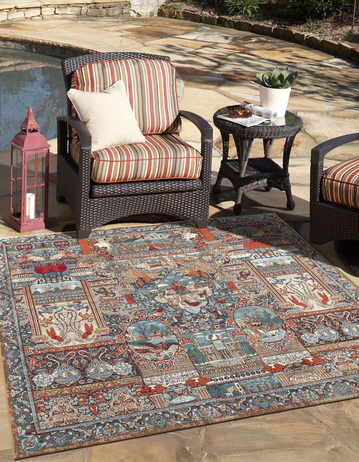 Outdoor Traditional