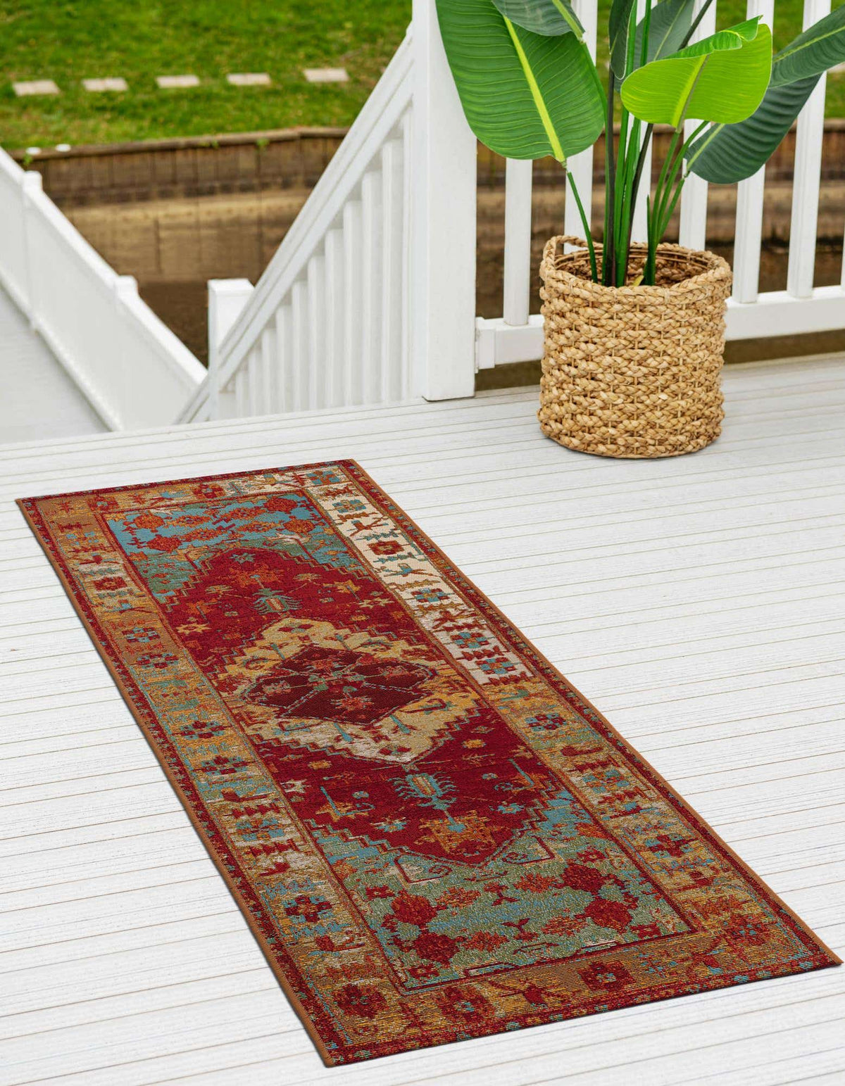 Outdoor Traditional