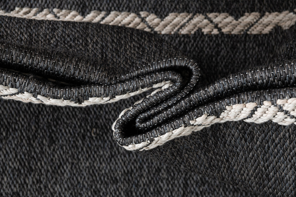 Läufer Teppich Juniper Lyn in Anthrazit von Hadorn™ - Lifestyle Image
