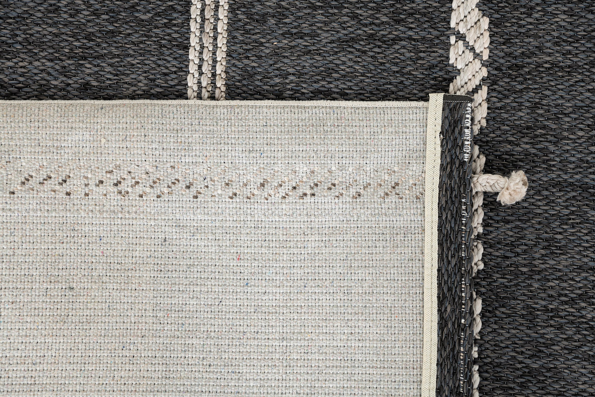Läufer Teppich Juniper Lyn in Anthrazit von Hadorn™ - Lifestyle Image