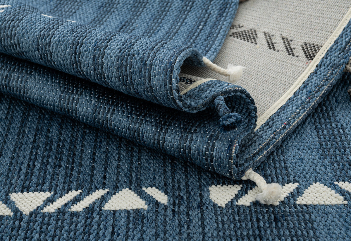 Läufer Teppich Juniper Greka in Blau von Hadorn™ - Lifestyle Image