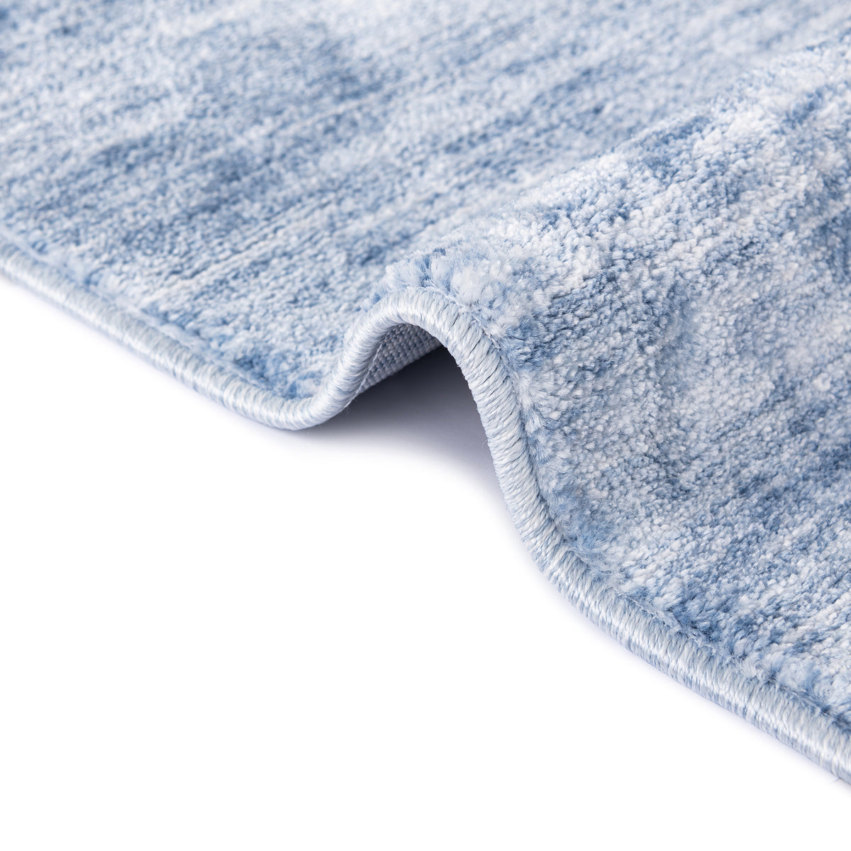 Oval Teppich Gabbeh Design in Hellblau von Hadorn™ - Lifestyle Image