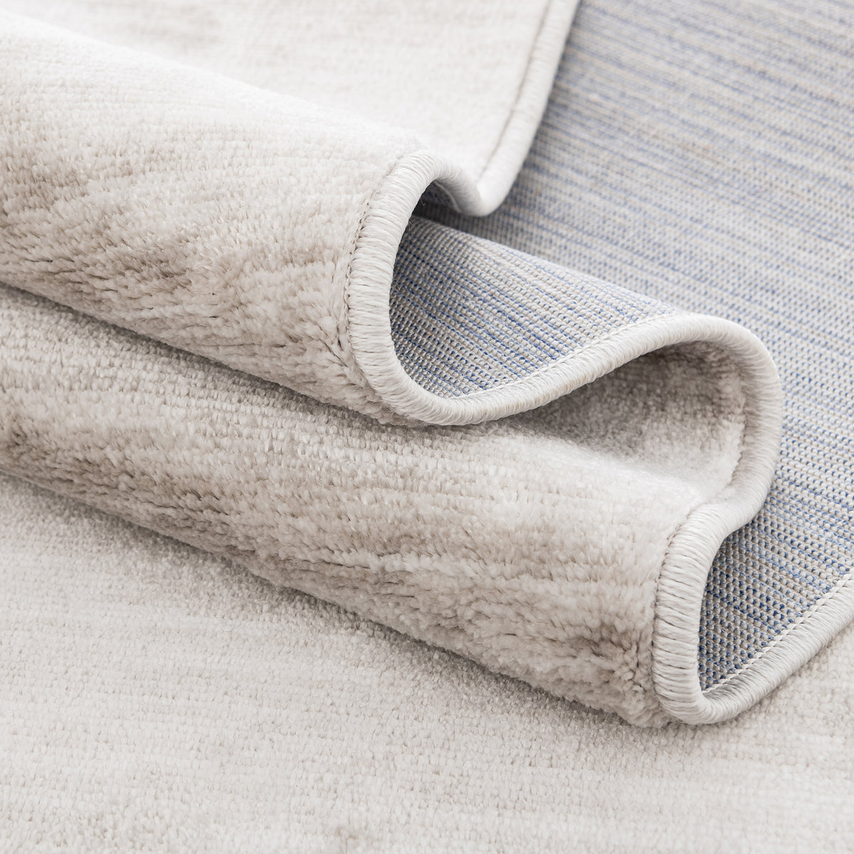 Läufer Teppich Gabbeh Design in Hellgrau von Hadorn™ - Lifestyle Image