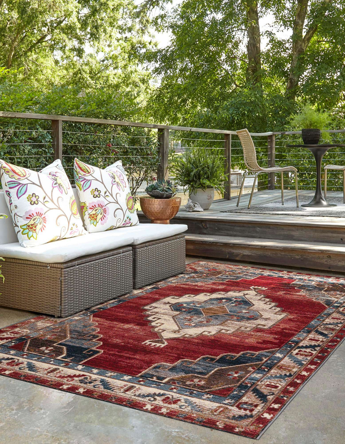 Outdoor Traditional