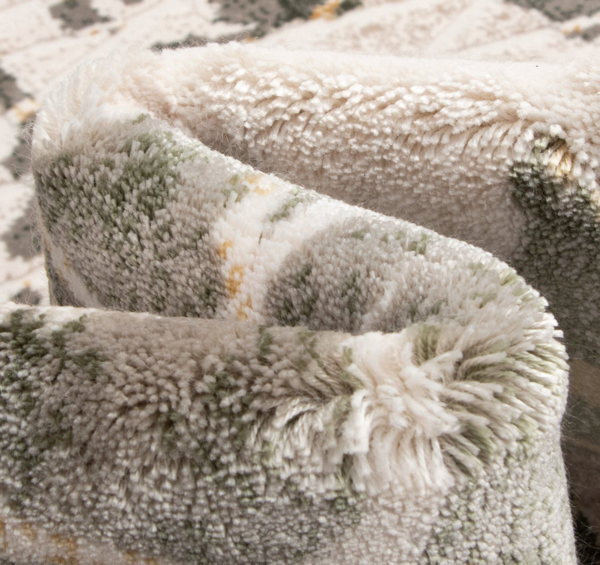 Läufer Teppich Royal Orb in Beige von Hadorn™ - Lifestyle Image