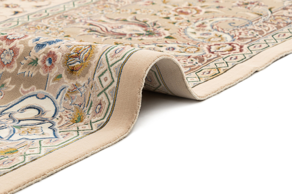 Rechteck Teppich Ghom Design in Beige von Hadorn™ - Lifestyle Image