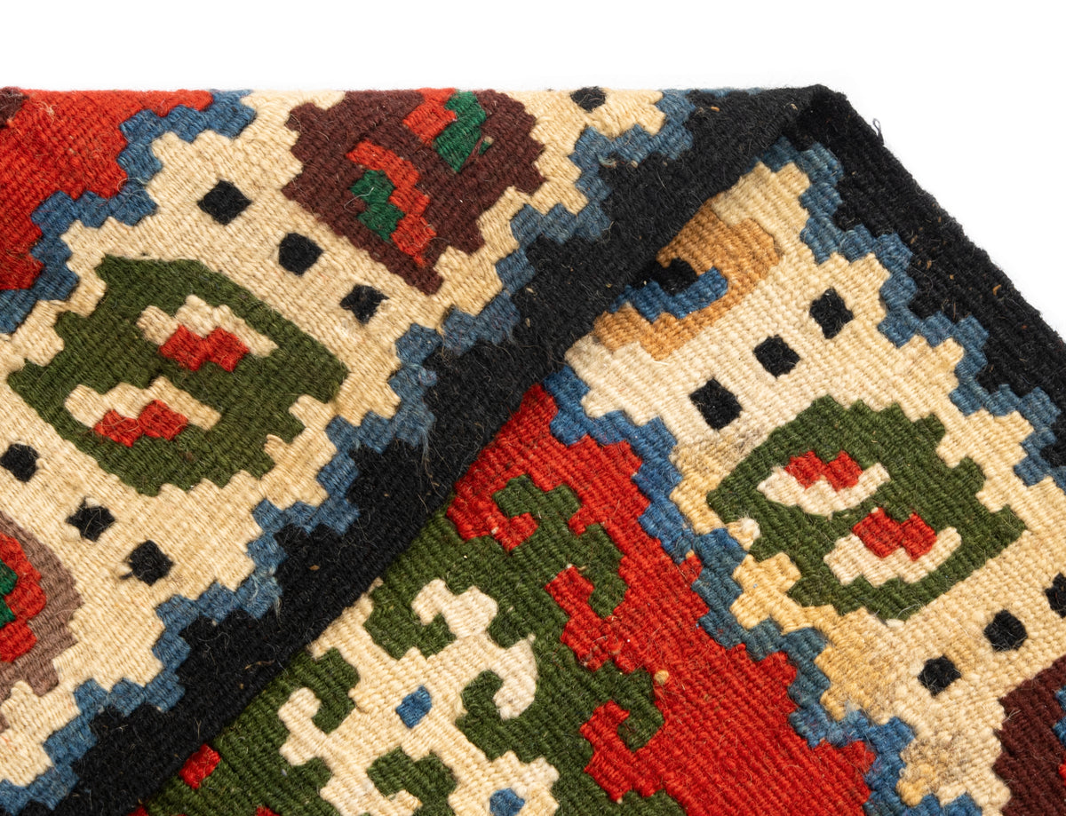 Wolle Persien Teppich Kelim Gashghai in Rot von Hadorn™ - Lifestyle Image