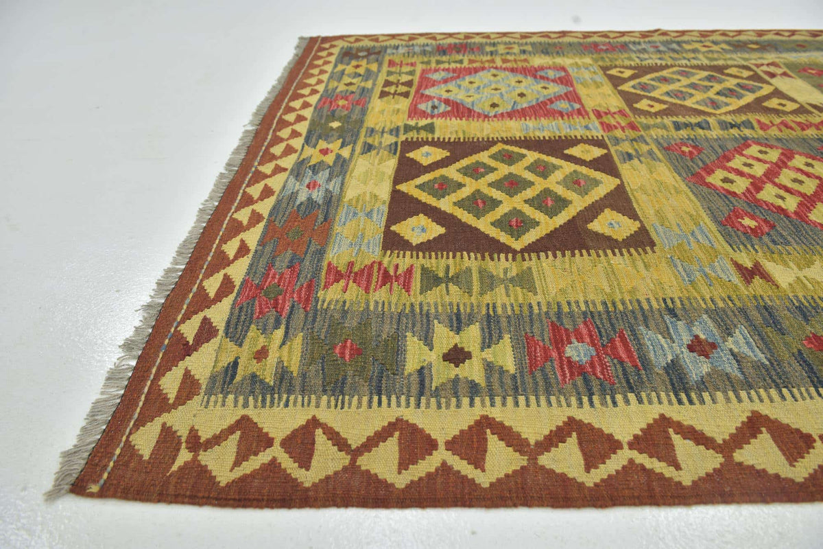 Rechteck Handgeflochten Teppich Kelim Maymana in Mehrfarbig von Hadorn™ - Lifestyle Image