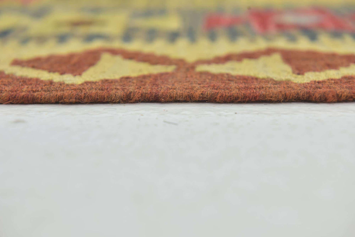 Rechteck Handgeflochten Teppich Kelim Maymana in Mehrfarbig von Hadorn™ - Lifestyle Image