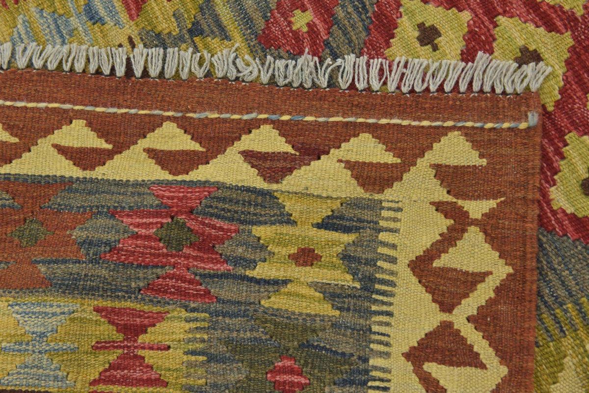 Rechteck Handgeflochten Teppich Kelim Maymana in Mehrfarbig von Hadorn™ - Lifestyle Image