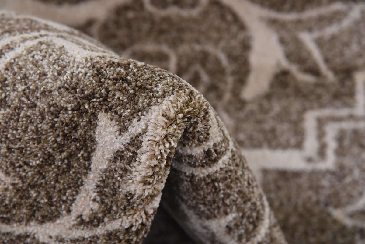 Rechteck Teppich Damask in Hellbraun von Hadorn™ - Lifestyle Image