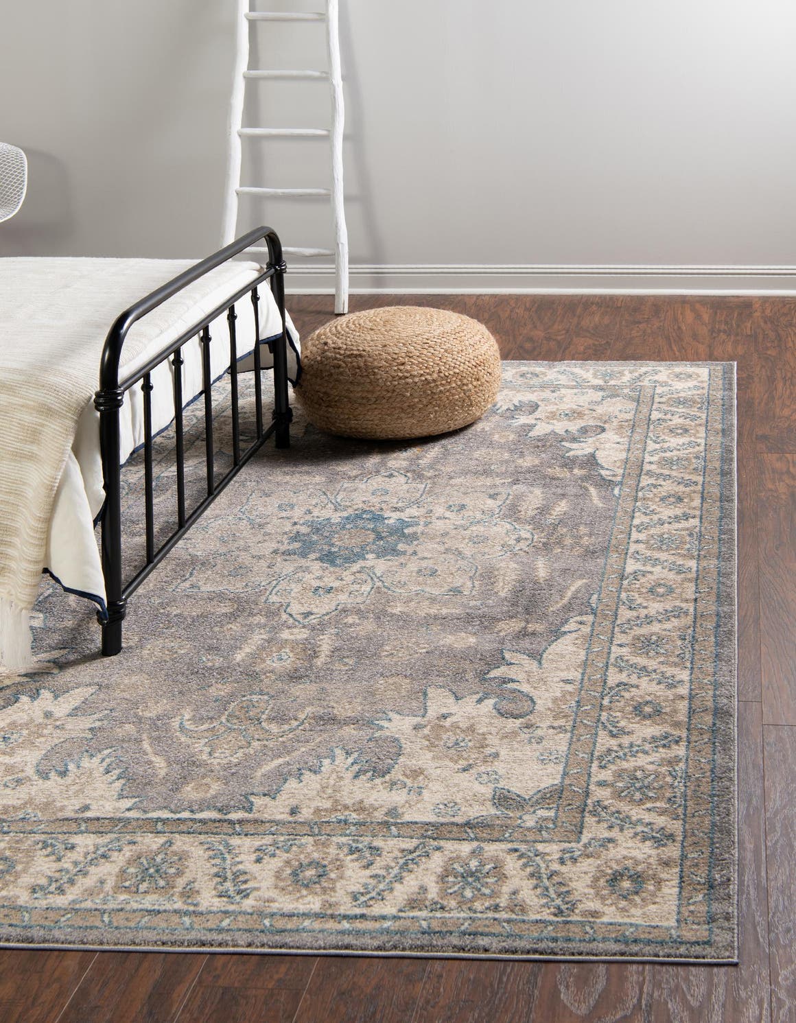 Rechteck Teppich Vienna in Grau von Hadorn™ - Lifestyle Image