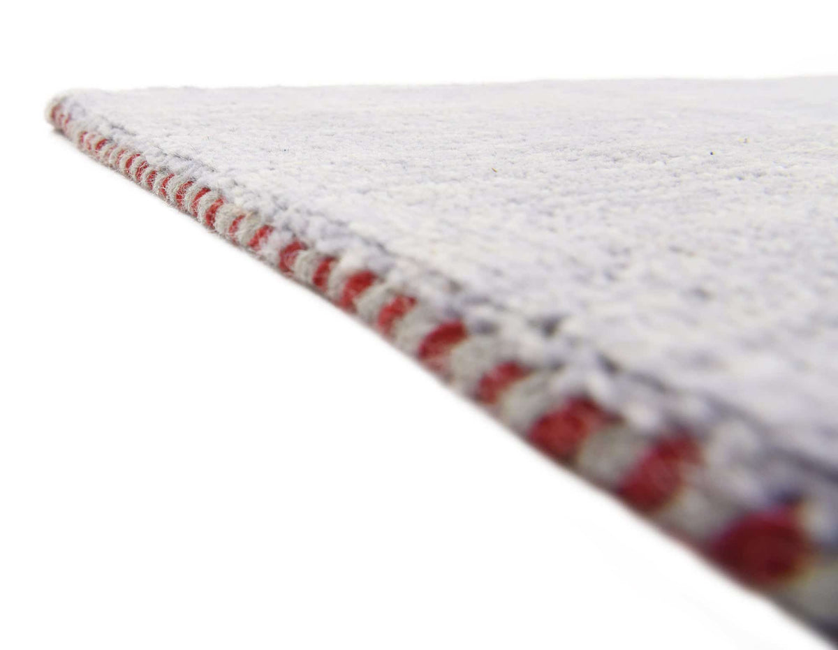 Wolle Teppich Solid Gabbeh in Grau von Hadorn™ - Lifestyle Image