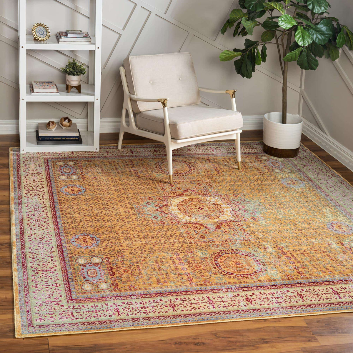 Quadratisch Teppich Aqua in Gold von Hadorn™ - Lifestyle Image