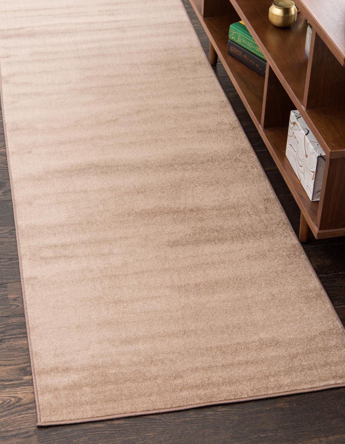 Läufer Teppich Tribeca in Hellbraun von Hadorn™ - Lifestyle Image