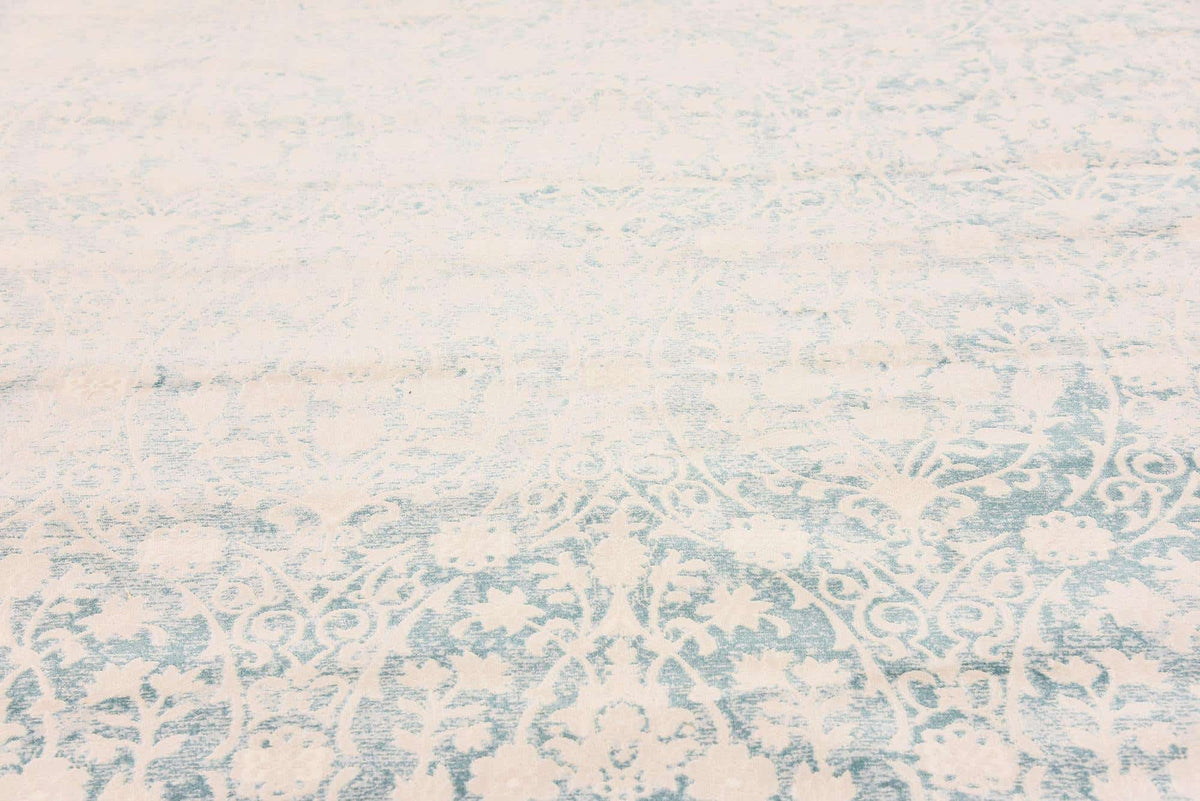 Quadratisch Teppich New Vintage in Hellblau von Hadorn™ - Lifestyle Image