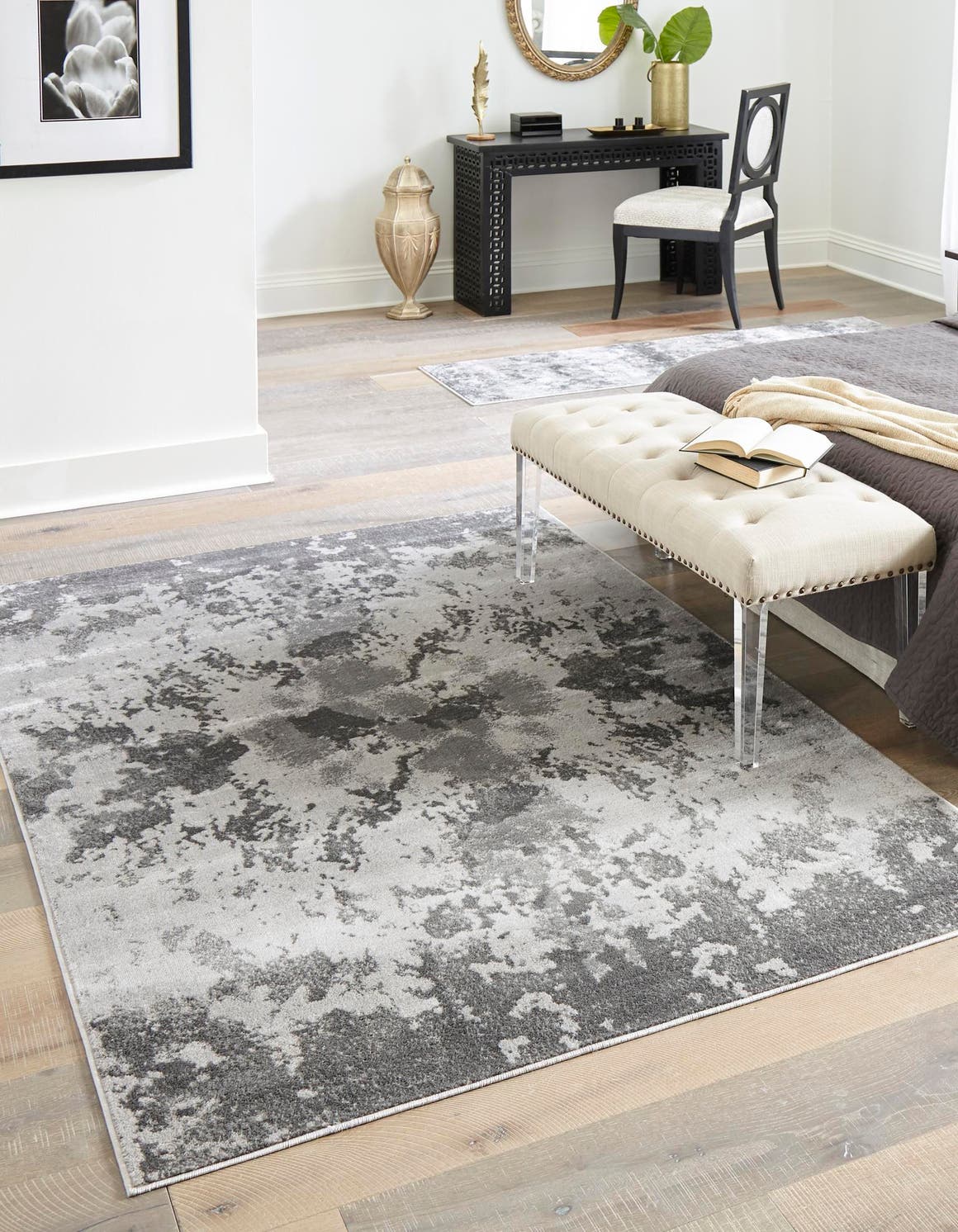 Rechteck Teppich Metropolis in Hellgrau von Hadorn™ - Lifestyle Image