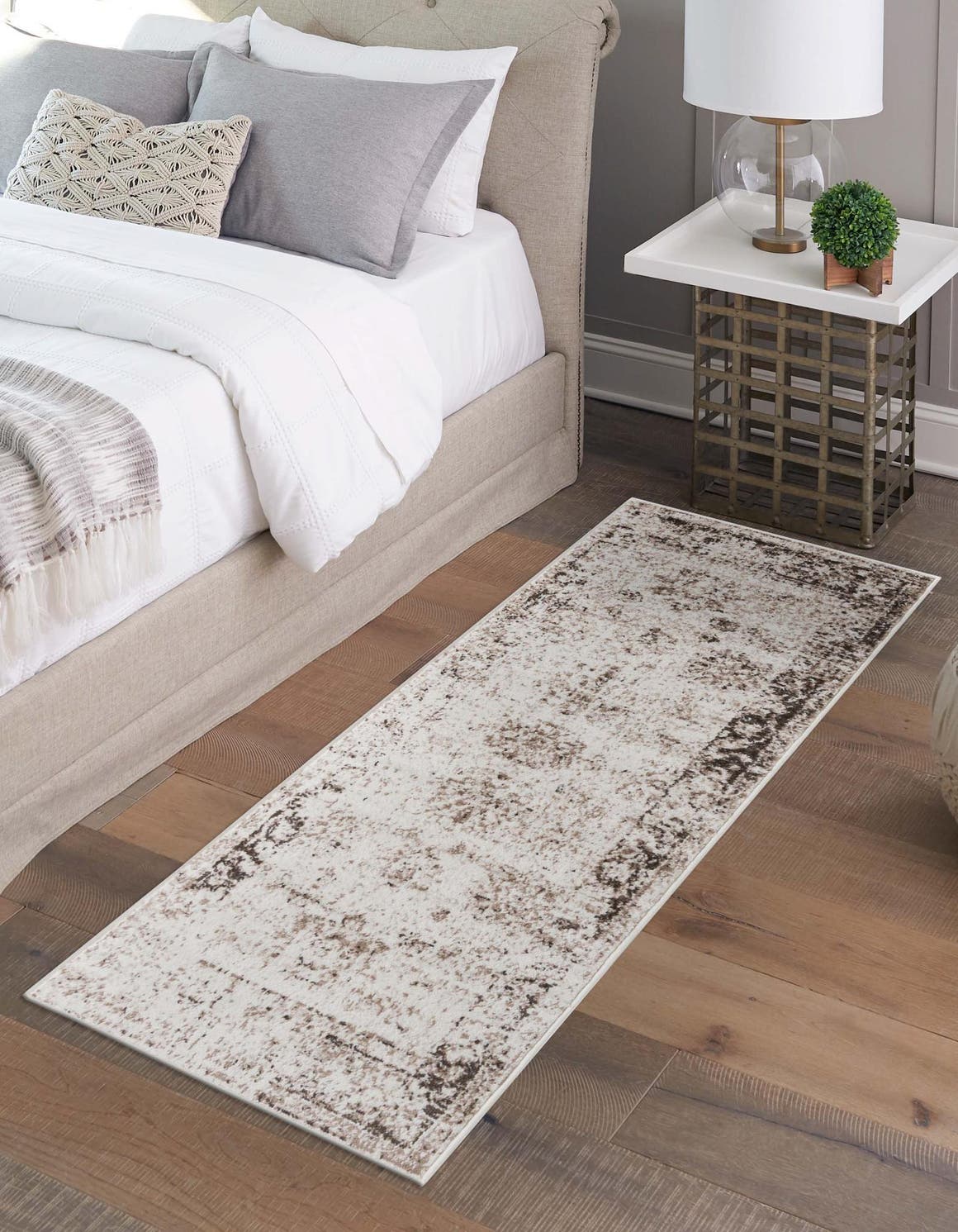 Läufer Teppich Monaco in Beige von Hadorn™ - Lifestyle Image