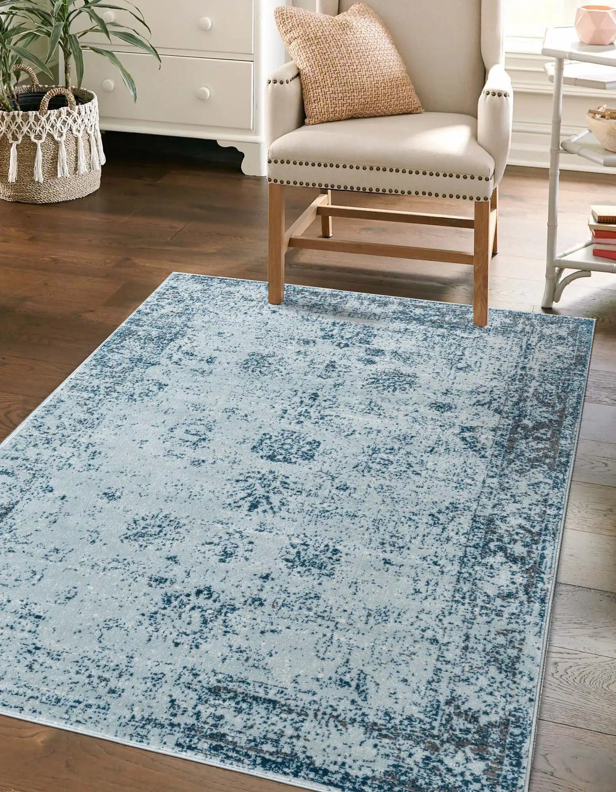 Rechteck Teppich Monaco in Hellblau von Hadorn™ - Lifestyle Image