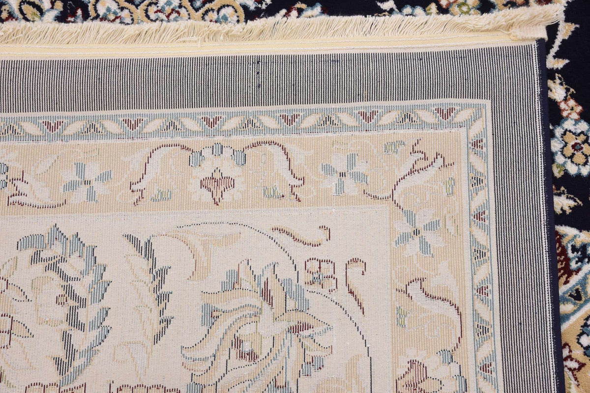 Rechteck Teppich Nain Design in Blau von Hadorn™ - Lifestyle Image
