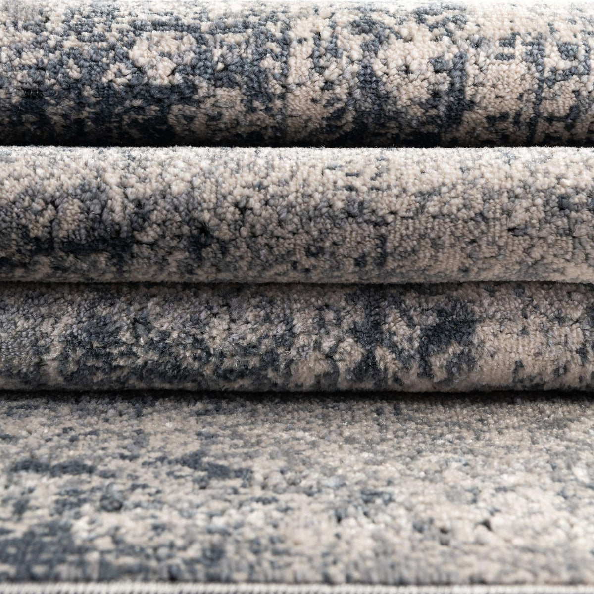 Rechteck Teppich Villa in Grau von Hadorn™ - Lifestyle Image