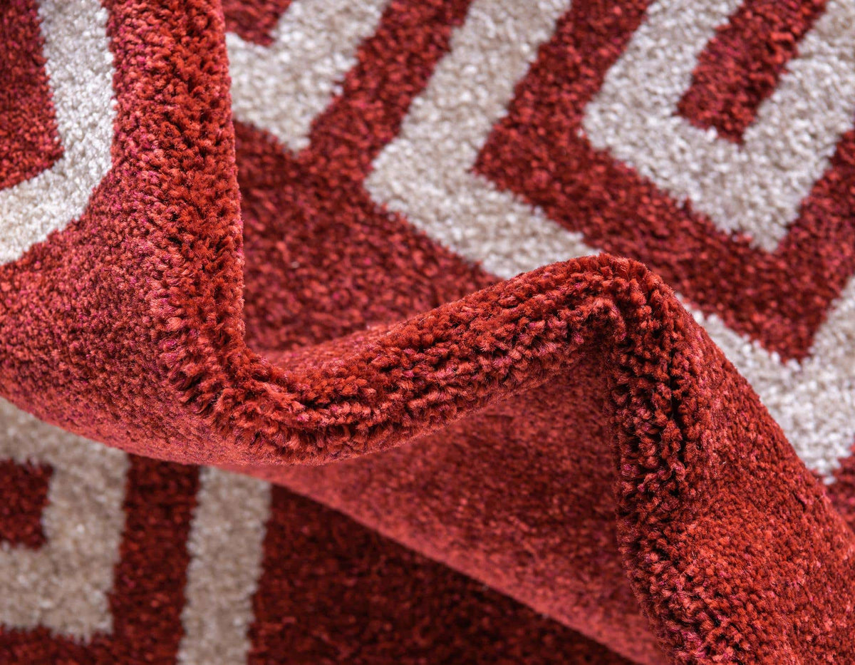 Läufer Teppich Greek Key in Rot von Hadorn™ - Lifestyle Image