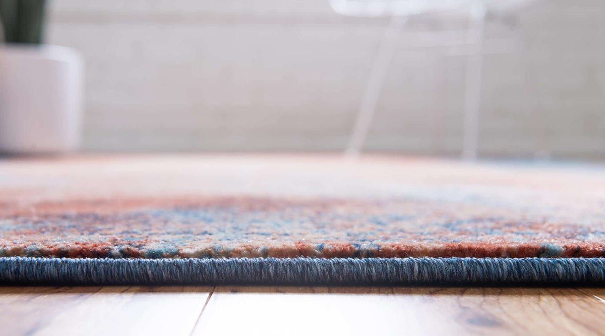 Rechteck Teppich Ethereal in Rot von Hadorn™ - Lifestyle Image