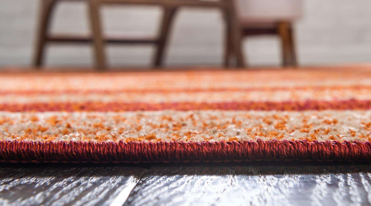 Rechteck Teppich Harvest in Rot von Hadorn™ - Lifestyle Image