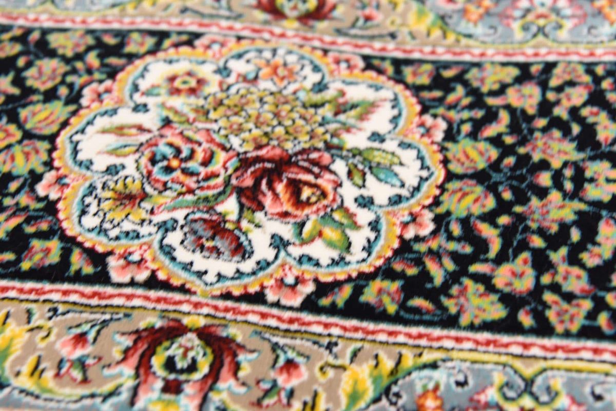 Rechteck Teppich Dynasty in Beige von Hadorn™ - Lifestyle Image