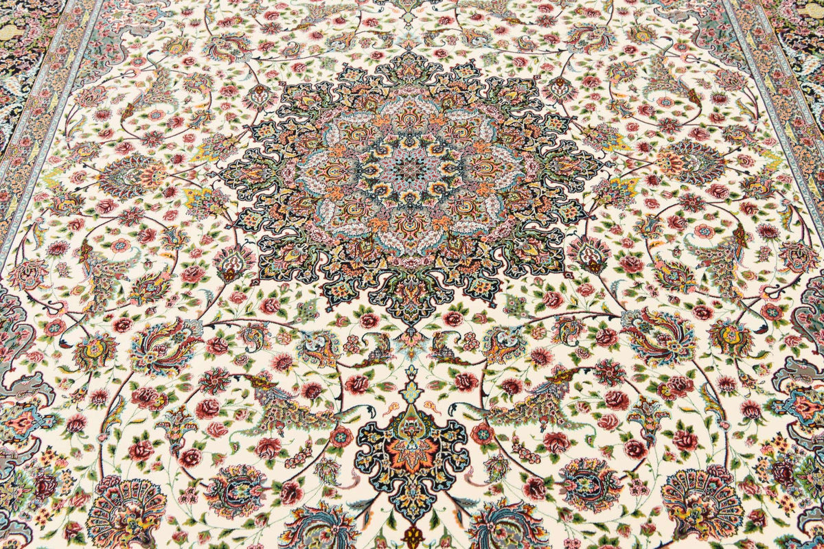 Rechteck Teppich Dynasty in Beige von Hadorn™ - Lifestyle Image