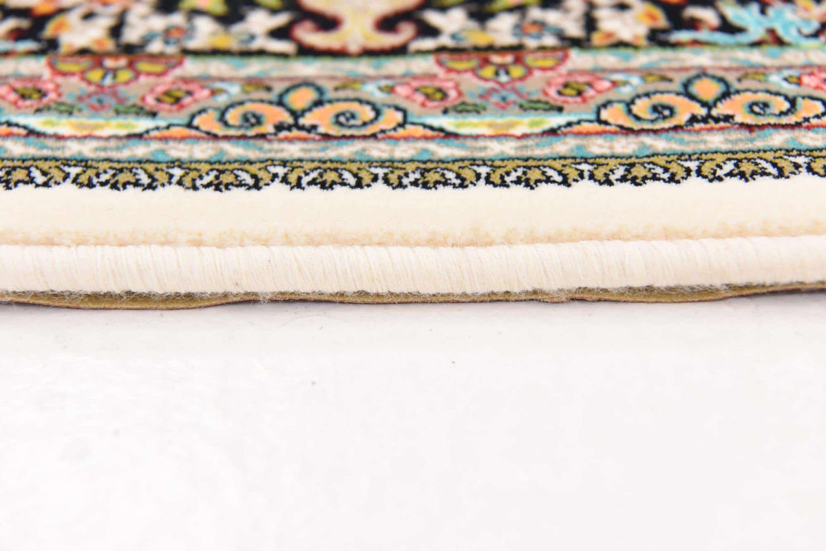 Läufer Teppich Dynasty in Beige von Hadorn™ - Lifestyle Image