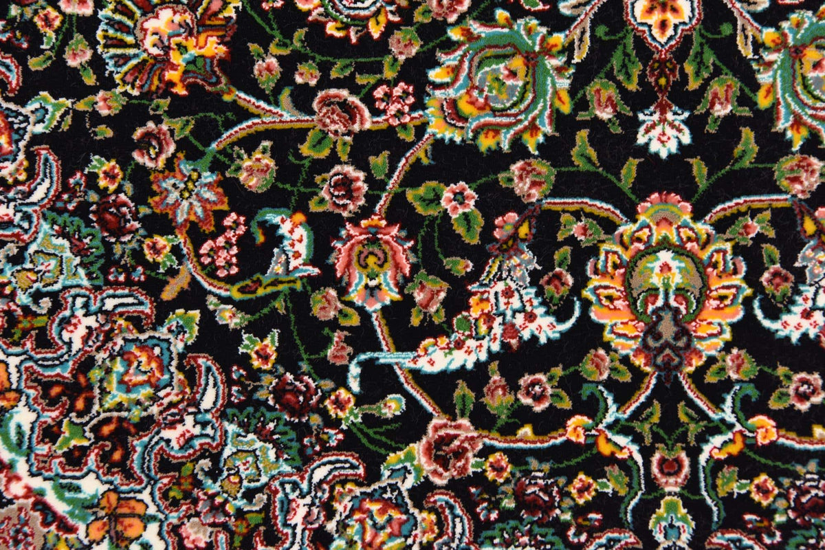 Läufer Teppich Dynasty in Schwarz von Hadorn™ - Lifestyle Image