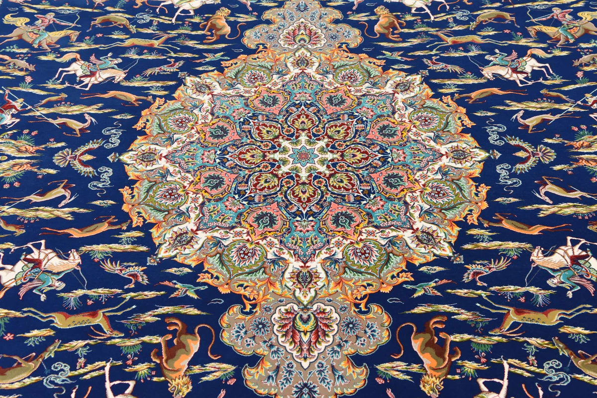Rechteck Teppich Dynasty in Dunkelblau von Hadorn™ - Lifestyle Image