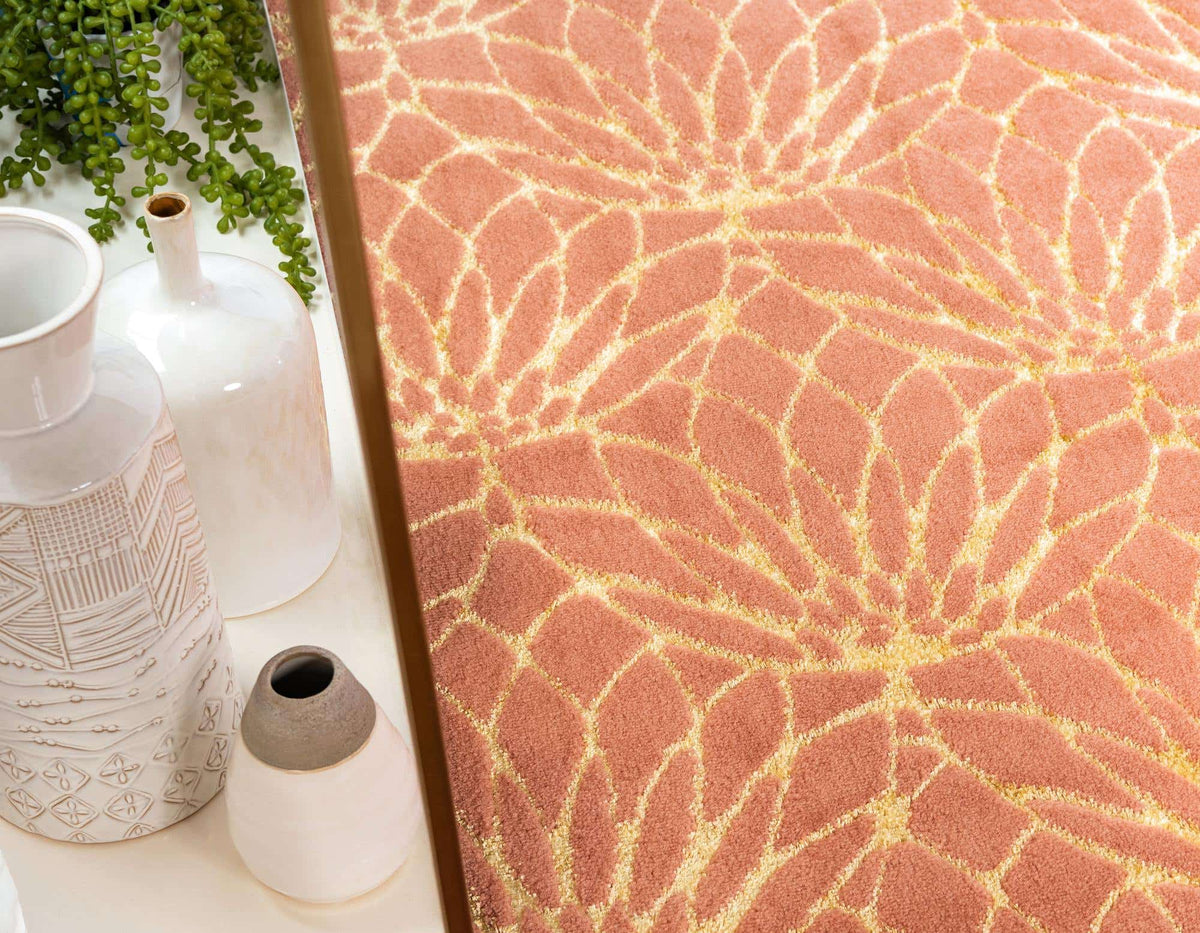 Rechteck Teppich Marilyn Monroe™ Glam Trellis in Gold von Hadorn™ - Lifestyle Image