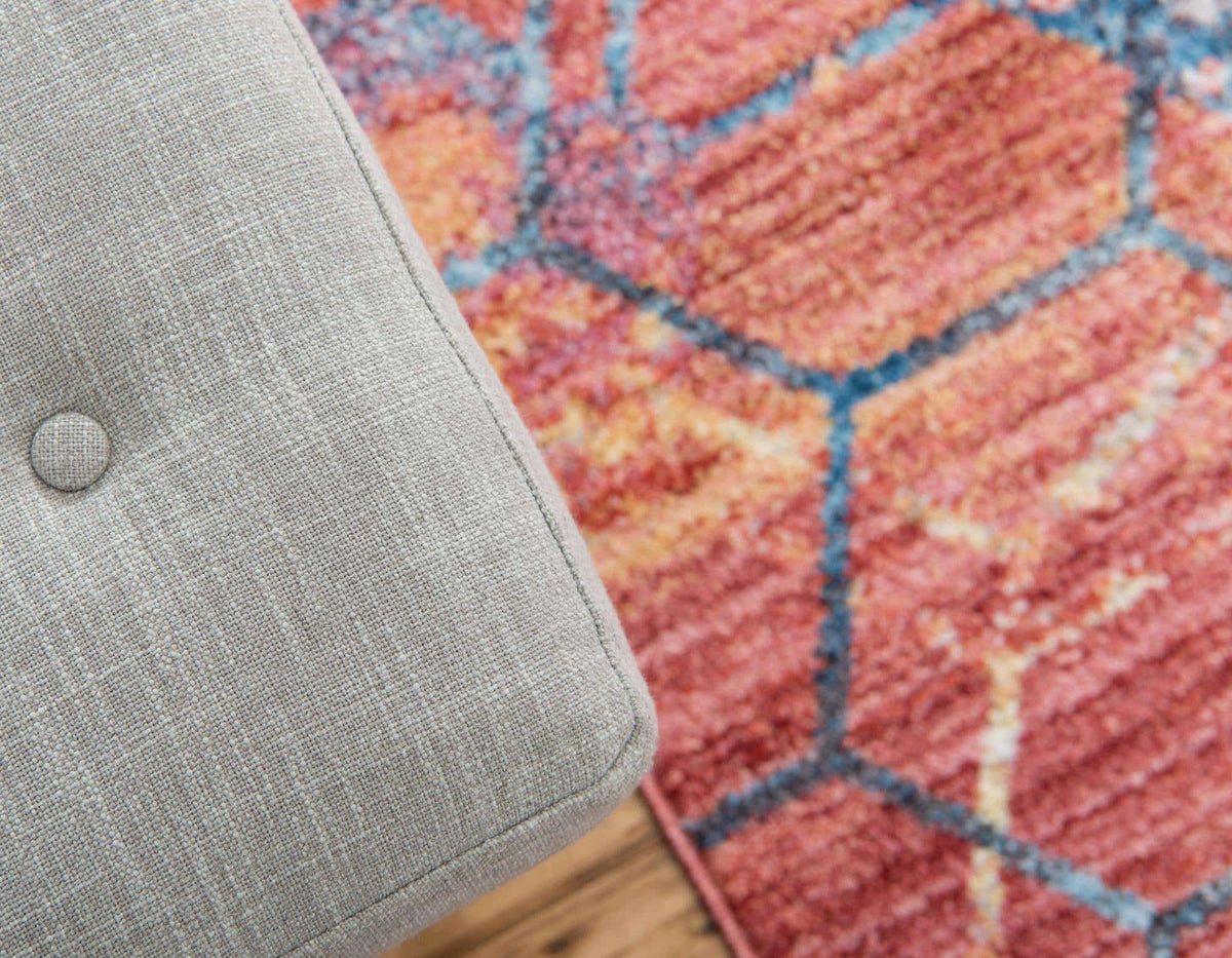 Rechteck Teppich Prism in Rot von Hadorn™ - Lifestyle Image