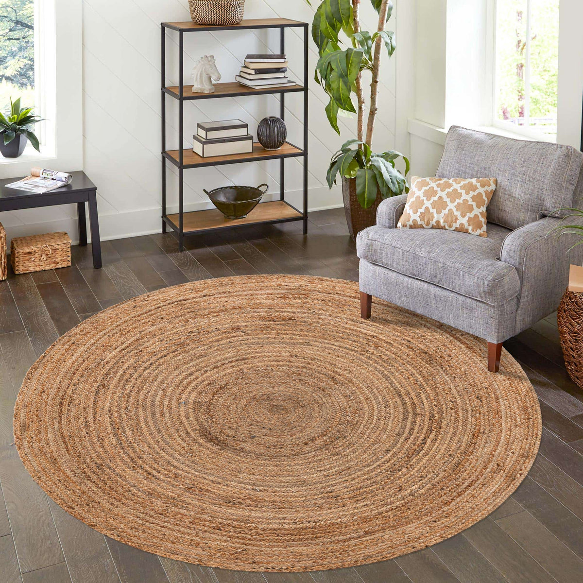 Rund Teppich Braided Jute in Natürlich von Hadorn™ - Lifestyle Image