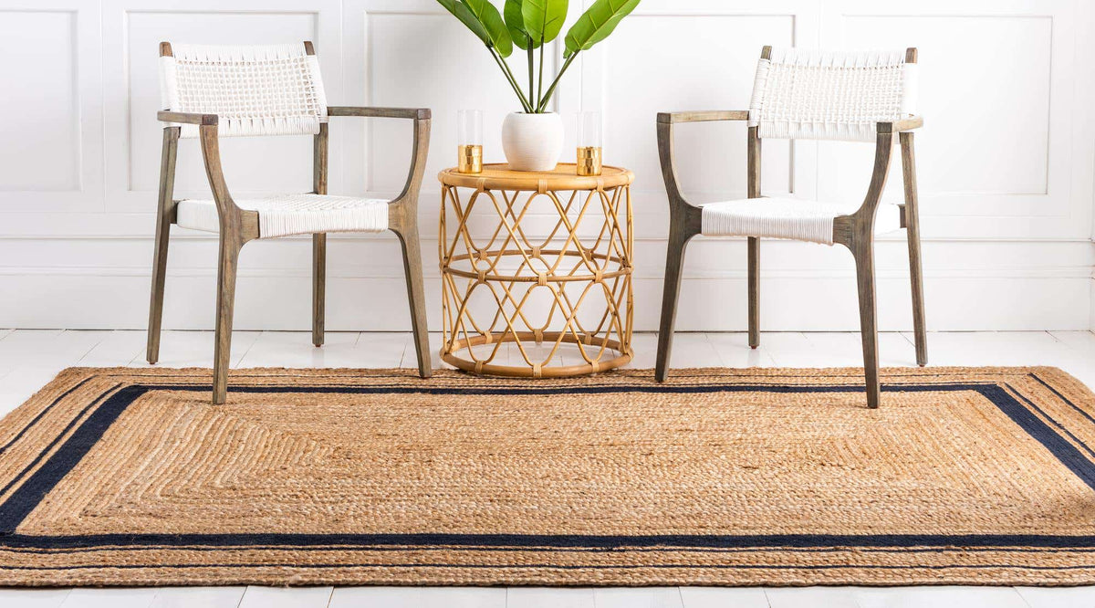 Rechteck Teppich Braided Jute in Natürlich von Hadorn™ - Lifestyle Image