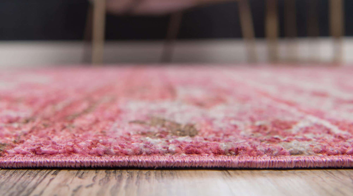 Rechteck Teppich Madrid in Rosa von Hadorn™ - Lifestyle Image
