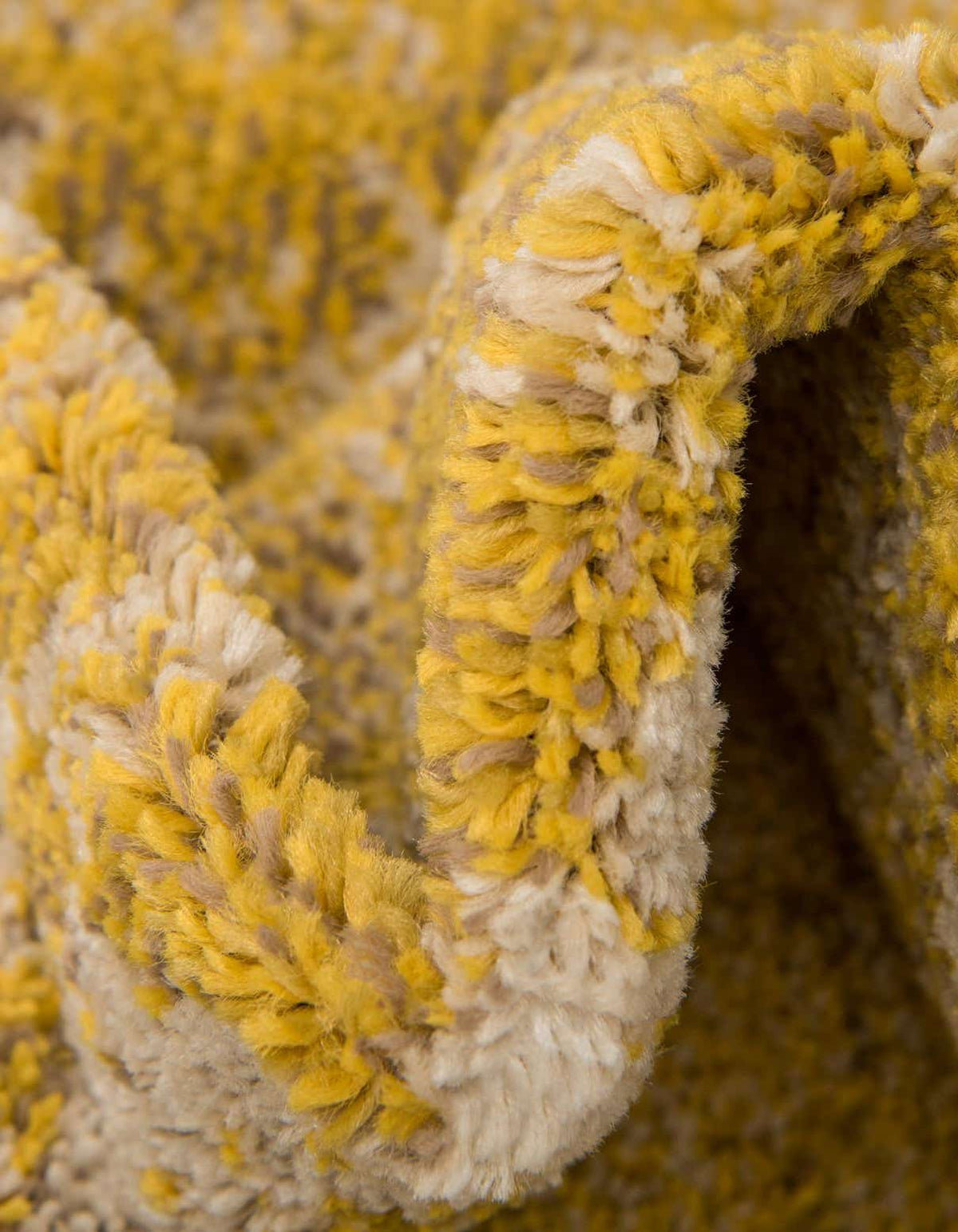 Quadratisch Teppich Carrington in Gelb von Hadorn™ - Lifestyle Image