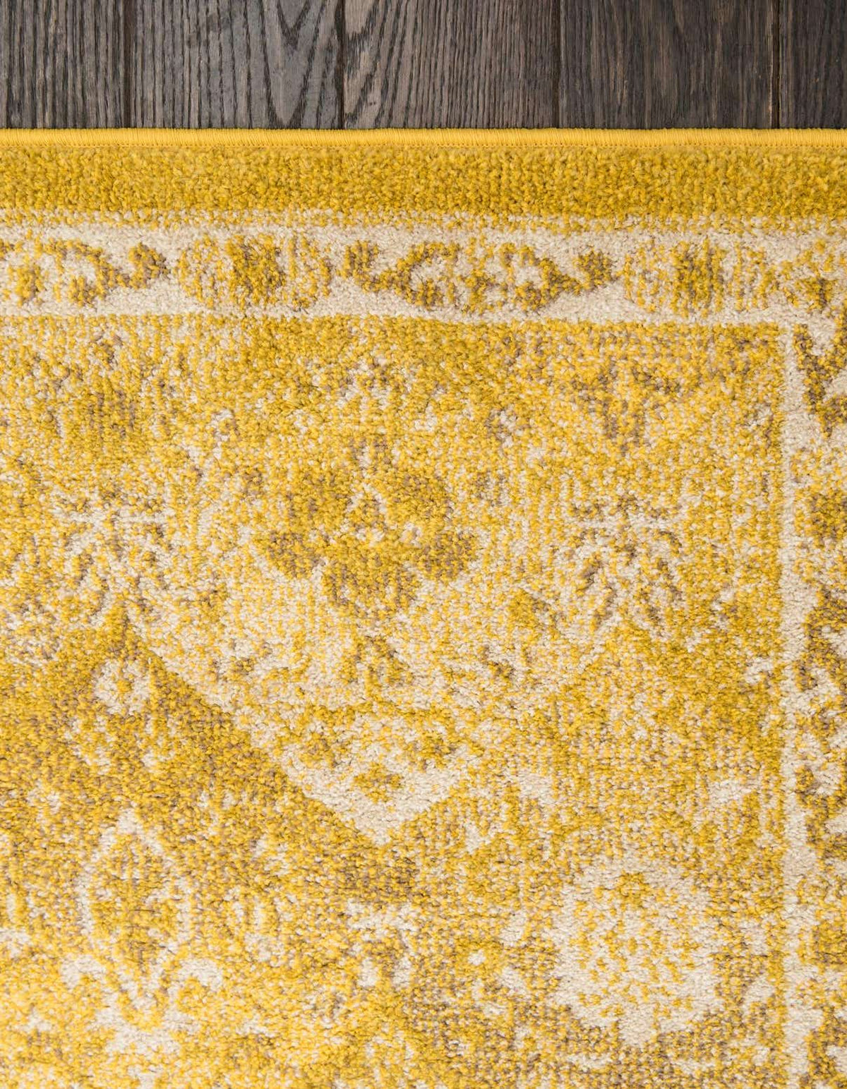 Quadratisch Teppich Carrington in Gelb von Hadorn™ - Lifestyle Image