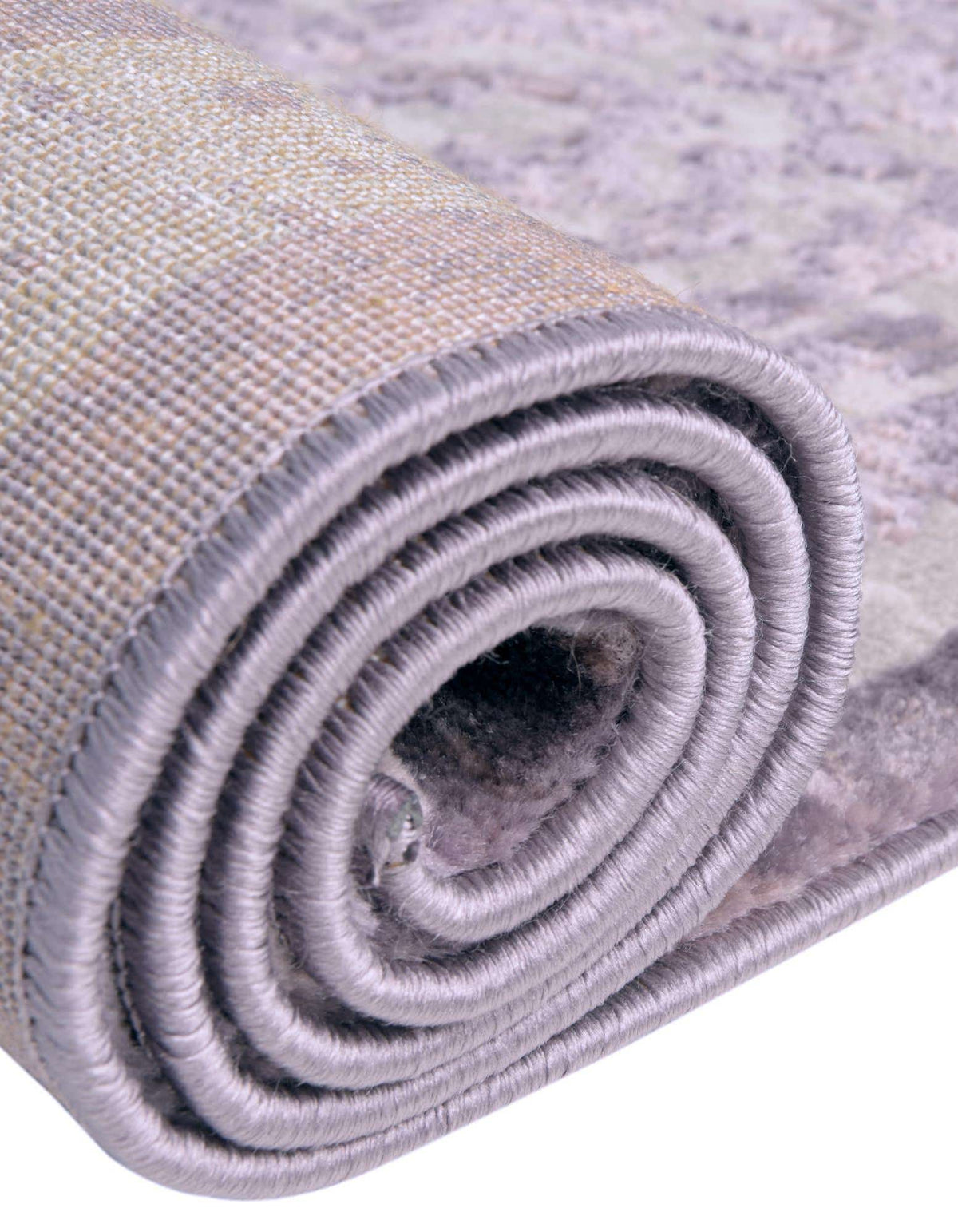 Rechteck Teppich Chesterfield in Violett von Hadorn™ - Lifestyle Image